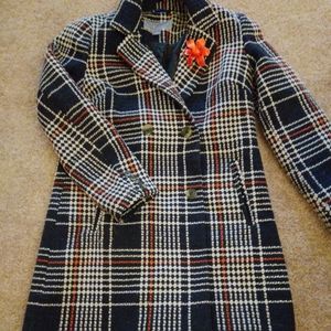 Beautiful tweed peacoat fully lined